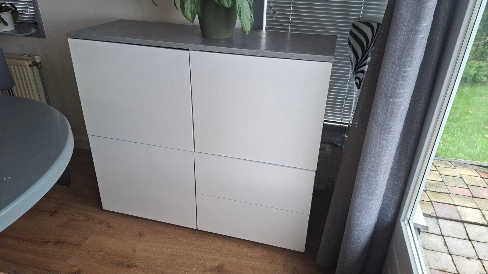 GRATIS witte kast met lades en deuren, Ophalen, Gebruikt, 100 tot 150 cm, Modern, Strak