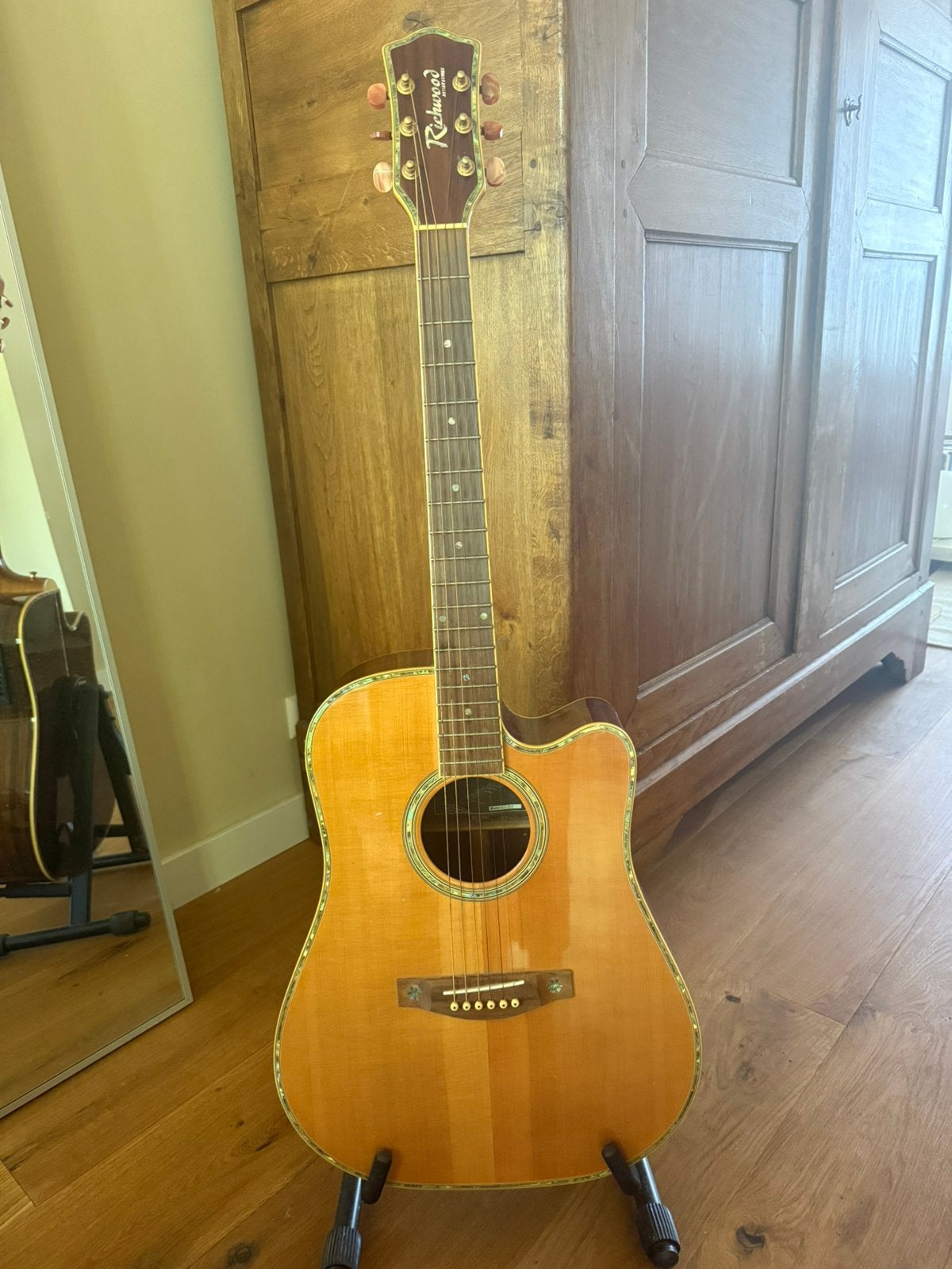 Richwood Artist Series RD-302 akoestisch-elektrische gitaar, Ophalen, Gebruikt, Western- of Steelstringgitaar