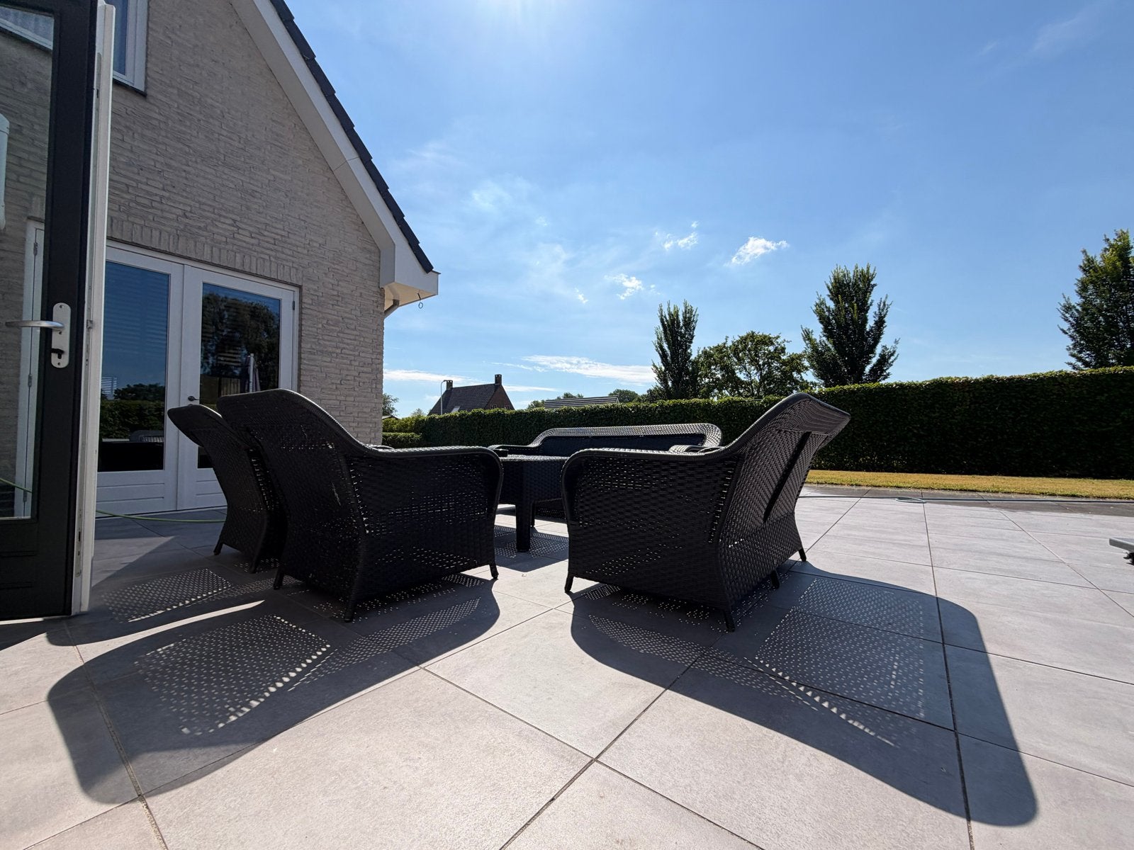 Borek Loungeset Wicker Zwart - 2 banken, 2 stoelen, 2 tafels, Tuin en Terras, Tuinsets en Loungesets, Ophalen, Gebruikt, 6 zitplaatsen