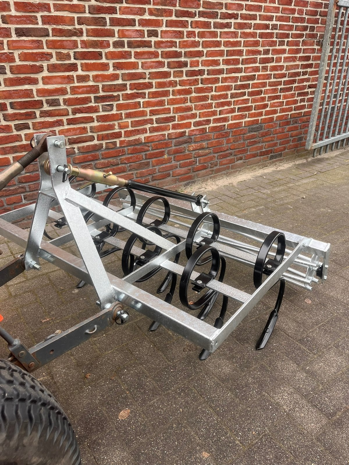 Triltand culivator 7- tands / 9 tands Cat 1, Ophalen of Verzenden, Grondbewerking