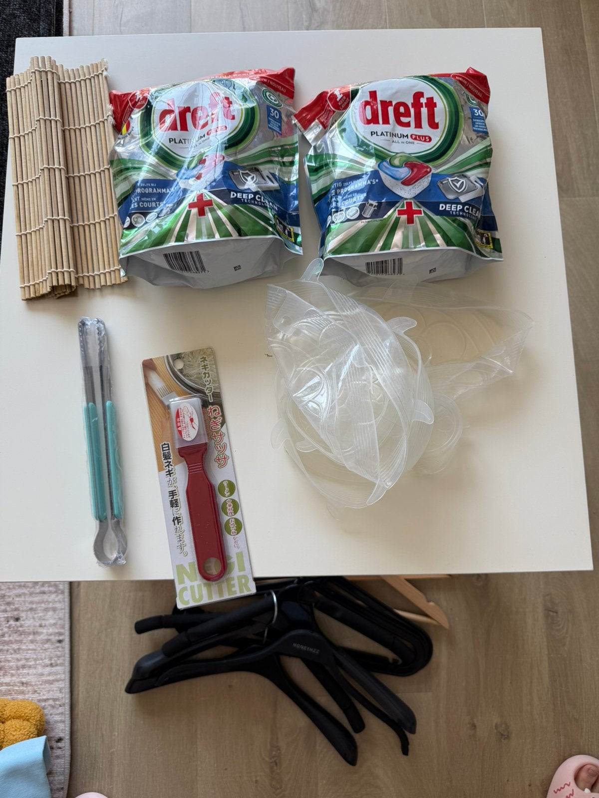 Keukenspullen & kledinghangers – Alles in één pakket, Verzenden