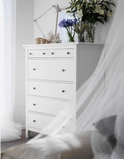 Leuke Ikea Hemnes ladekast hoog model 6 laden, Huis en Inrichting, Kasten | Ladekasten, Ophalen, Gebruikt, 50 tot 100 cm, 3 of 4 laden
