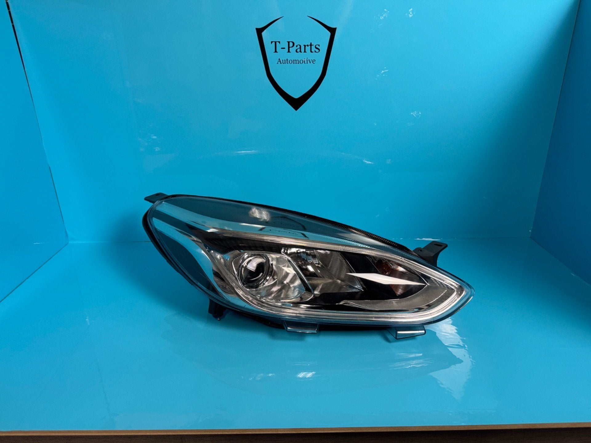 Ford fiesta mk8 koplamp LED rechts NIEUW 2018-2020