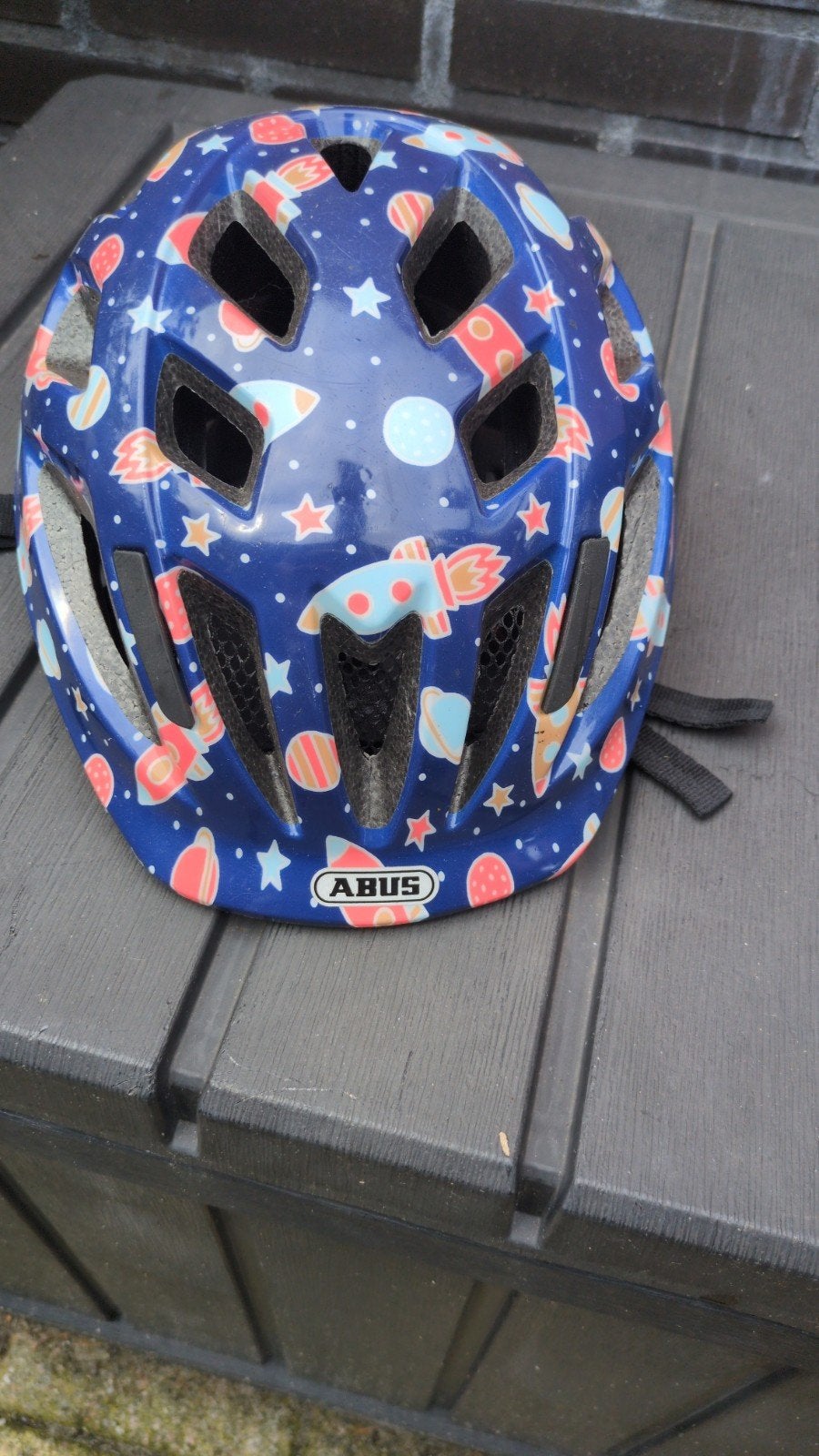 ABUS Smooty 2.0 Kinderfietshelm - Ruimtevaart design, Fietsen en Brommers, Ophalen, Jongen of Meisje, Overige maten, Zo goed als nieuw