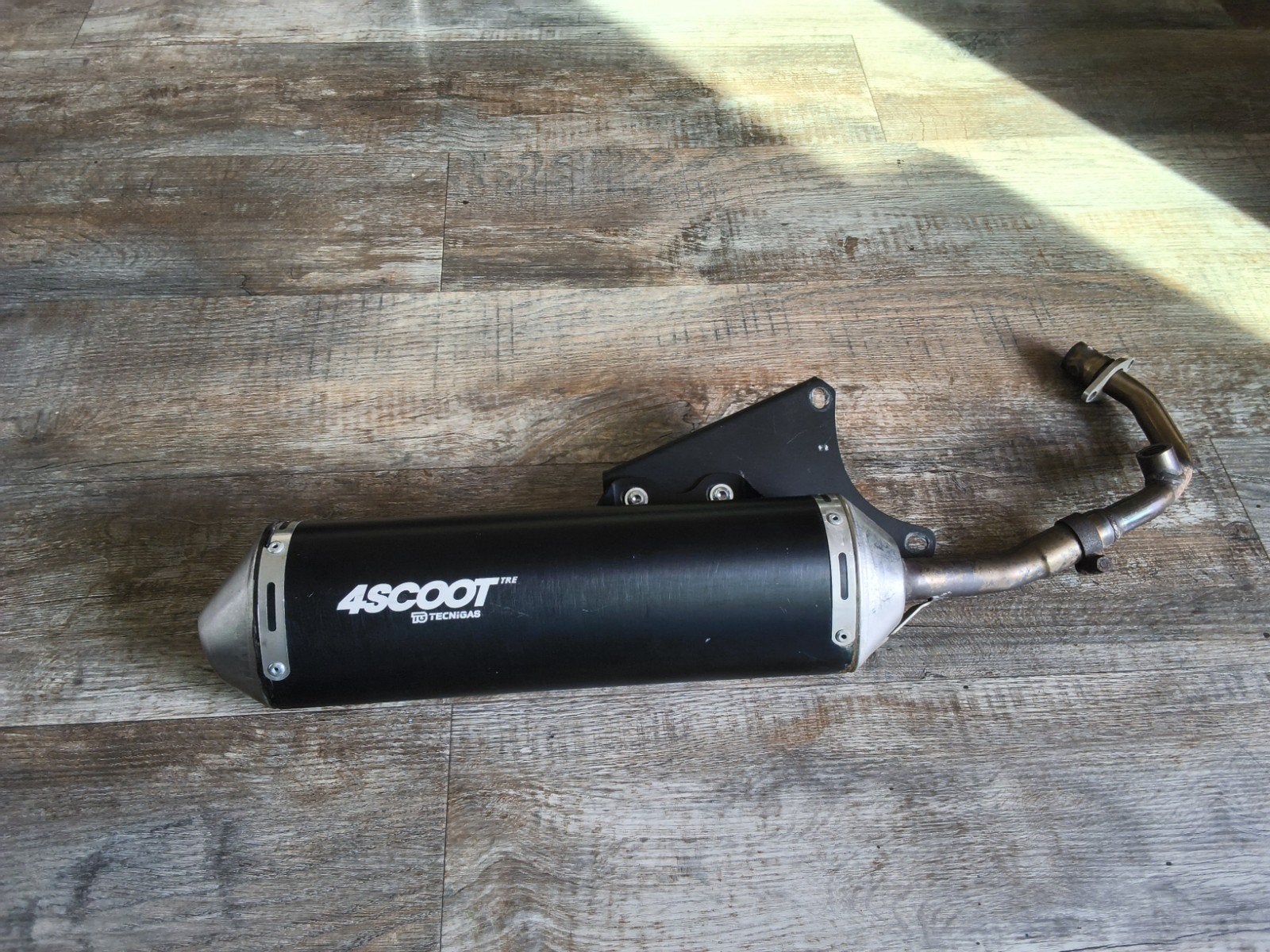 4SCOOTtre technigas  Uitlaat - Lichte krasjes, Ophalen, Gebruikt, Uitlaat, Piaggio