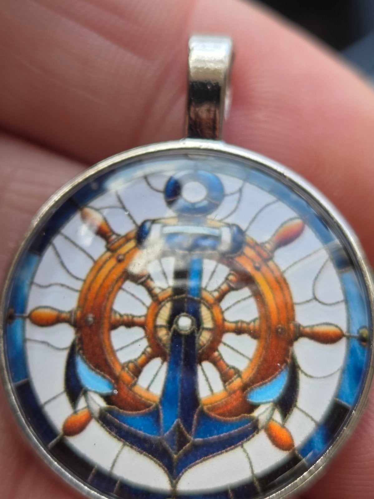 Glazen hanger met stuurwiel en anker, Ophalen of Verzenden, Nieuw, Glas of Kristal, Overige voorstellingen