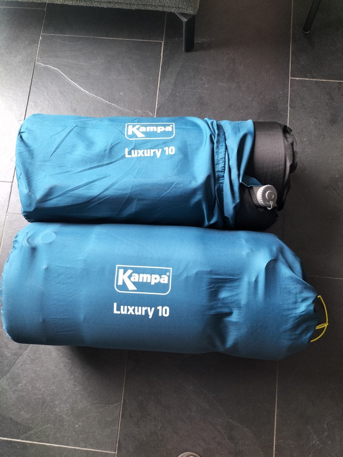 Zelf opblaasbaar matras van Kampa Luxury 10, Caravans en Kamperen, Ophalen, Zo goed als nieuw