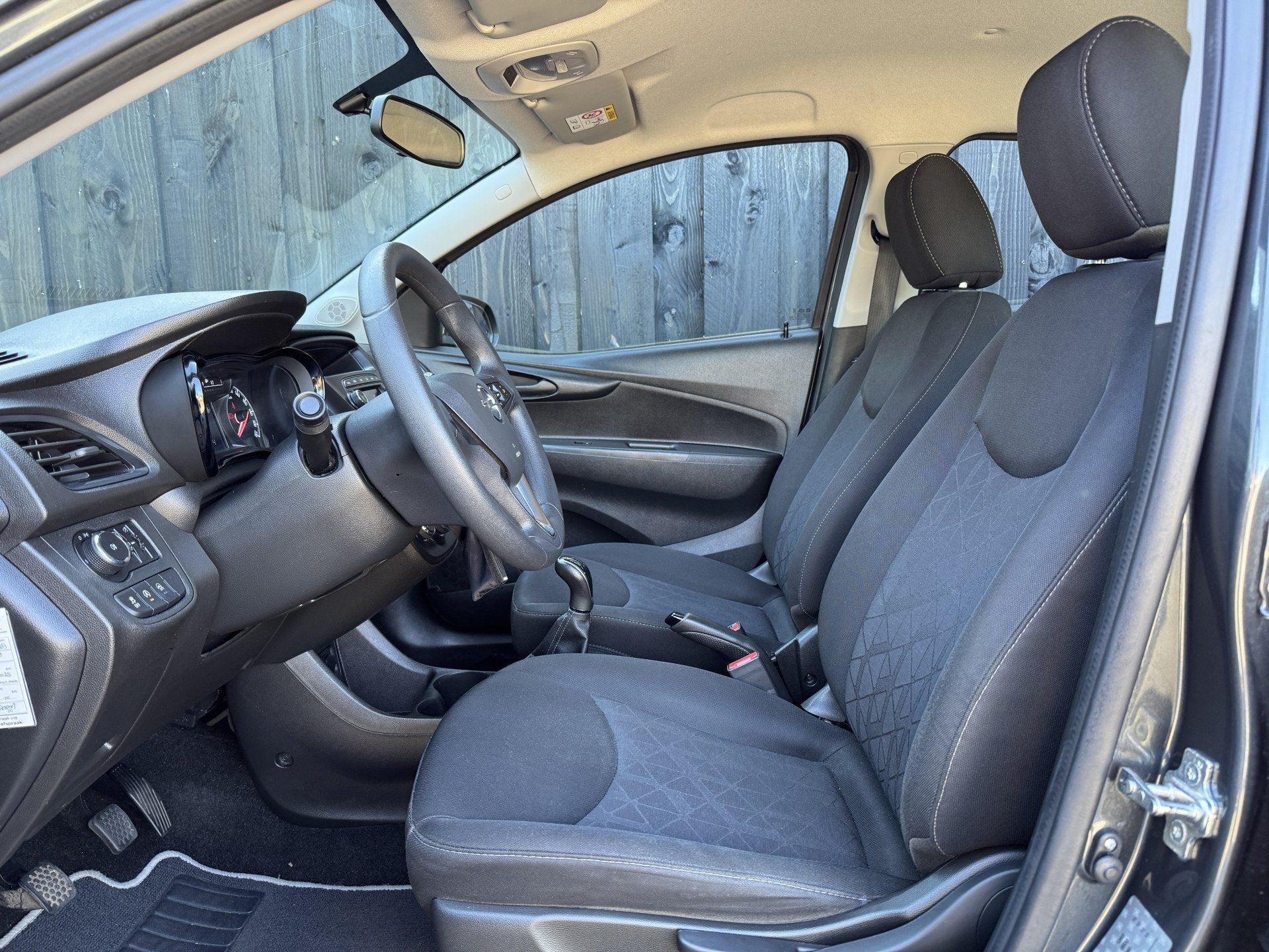 Opel KARL 1.0 ecoFLEX 120 Jaar Edition Cruise / Airco, Auto's, 839 kg, Gebruikt, Euro 6, Origineel Nederlands