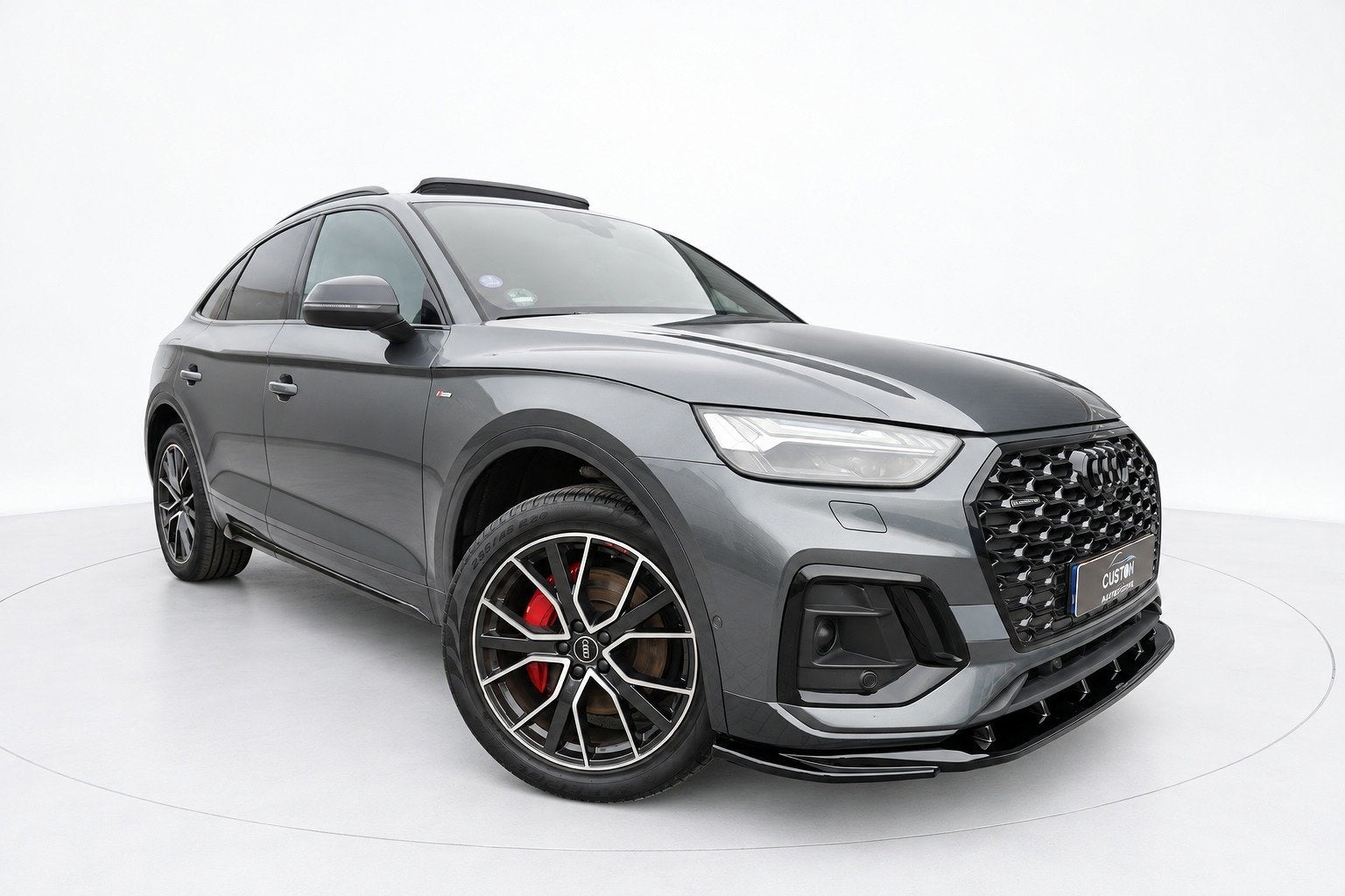 Audi Q5 Sportback 55 TFSI e 3x S LINE PANO SFEER RS STOEL 36, Automaat, Dealer onderhouden, Gebruikt, 4 cilinders