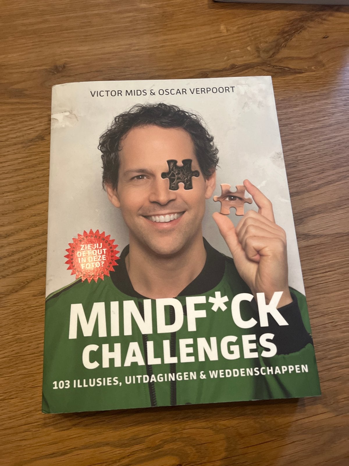 Mindf*ck Challenges - Victor Mids & Oscar Verpoort, Ophalen of Verzenden, Zo goed als nieuw, Nederland