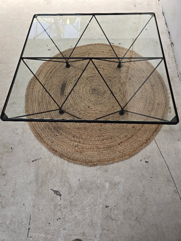 Italiaans design: salon tafel gebasseerd op Paolo Piva, Ophalen, Vierkant, Zo goed als nieuw, Glas
