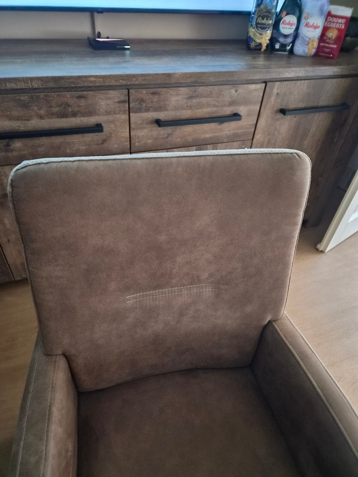 4 mooie stoelen, Huis en Inrichting, Stoelen, Ophalen, Modern, Comfortabel, Bruin, Zo goed als nieuw