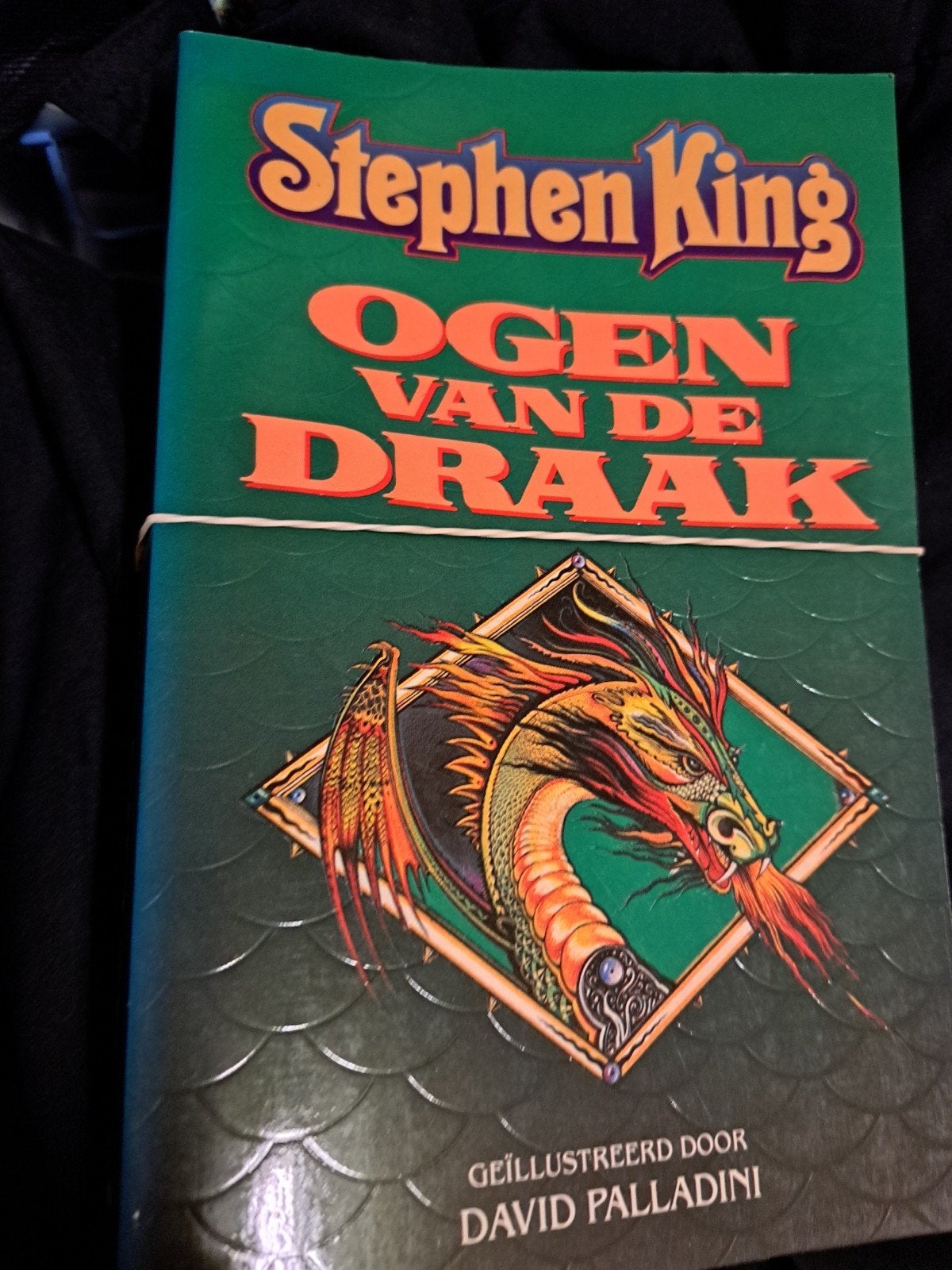 Stephen King - Ogen van de Draak (Geïllustreerd), Ophalen of Verzenden, Zo goed als nieuw, Stephen King