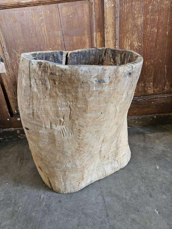 oude boomstam ton ``WOONWINKEL RUSTIEK``, Ophalen