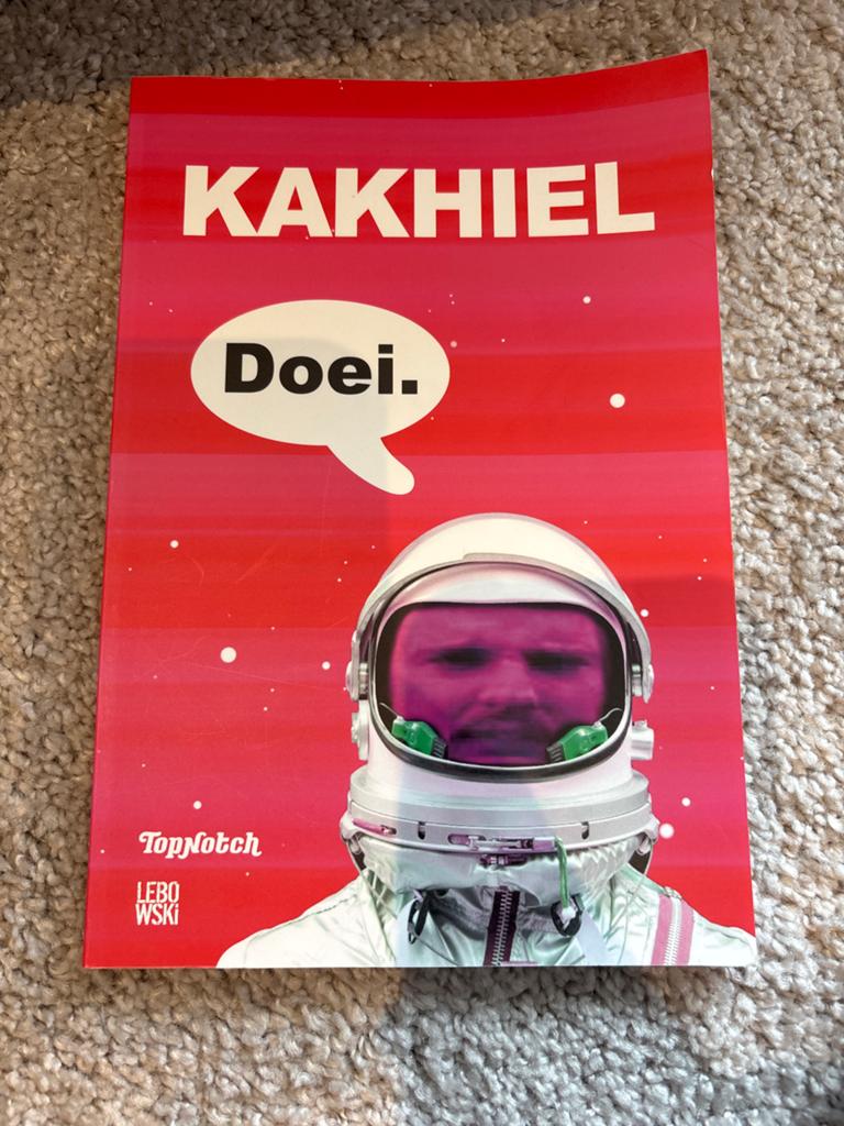 Kakhiel - Doei. (Boek), Ophalen of Verzenden, Zo goed als nieuw