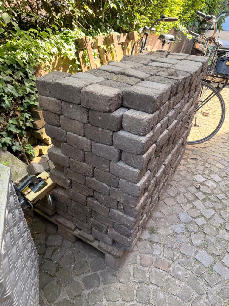Gebruikte betonnen klinkers - ca. 500 stuks, Ophalen, Gebruikt, Klinkers, 10 m² of meer