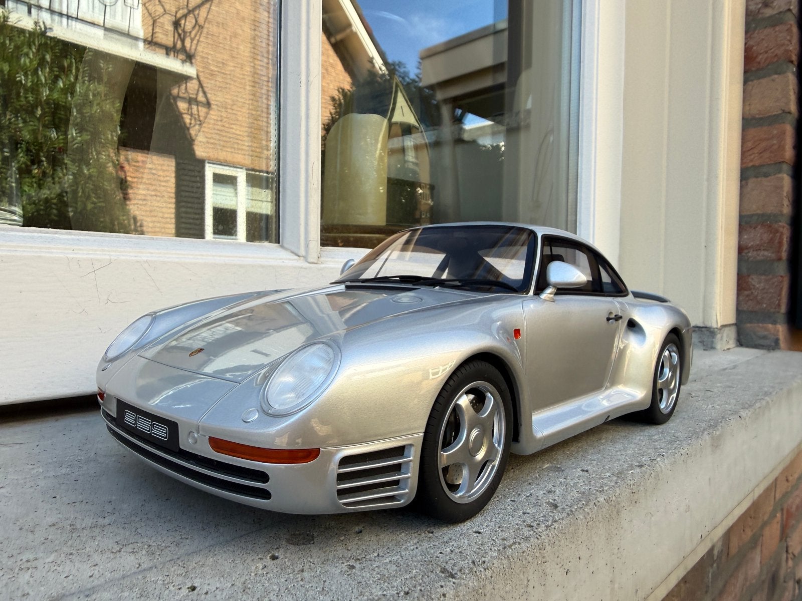 1:12 Porsche 959 Silver Grey Metallic 1986 GT Spirit GT218, Info@gts-models.com, 2, rue de l'écusson, Zone commerciale Oxygène Sud, Josselin, 56120, FR