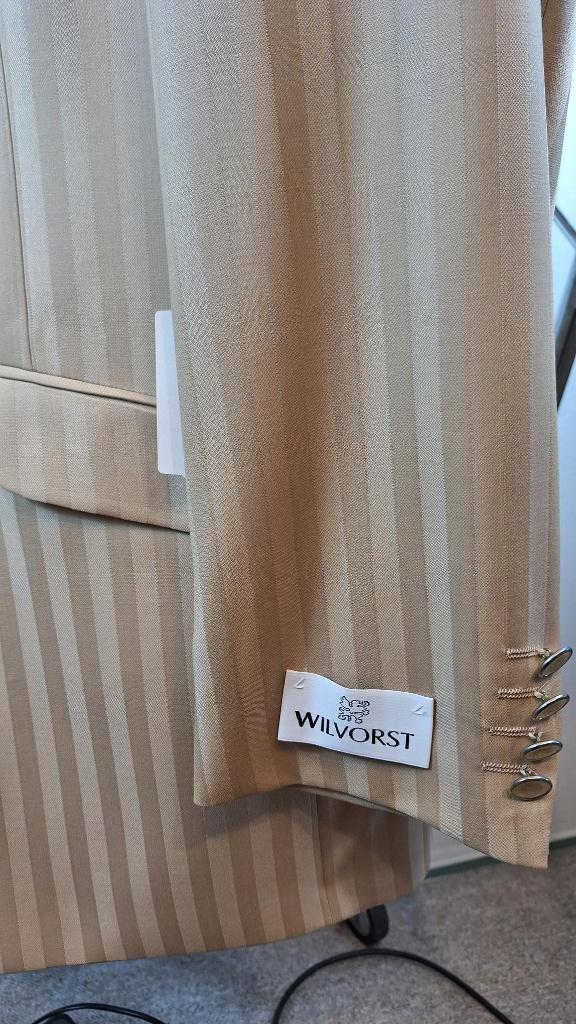 Nieuw 3 delig kostuum maat 56 (nr23), Beige, Ophalen of Verzenden, Wilvorst, Maat 56/58 (XL)
