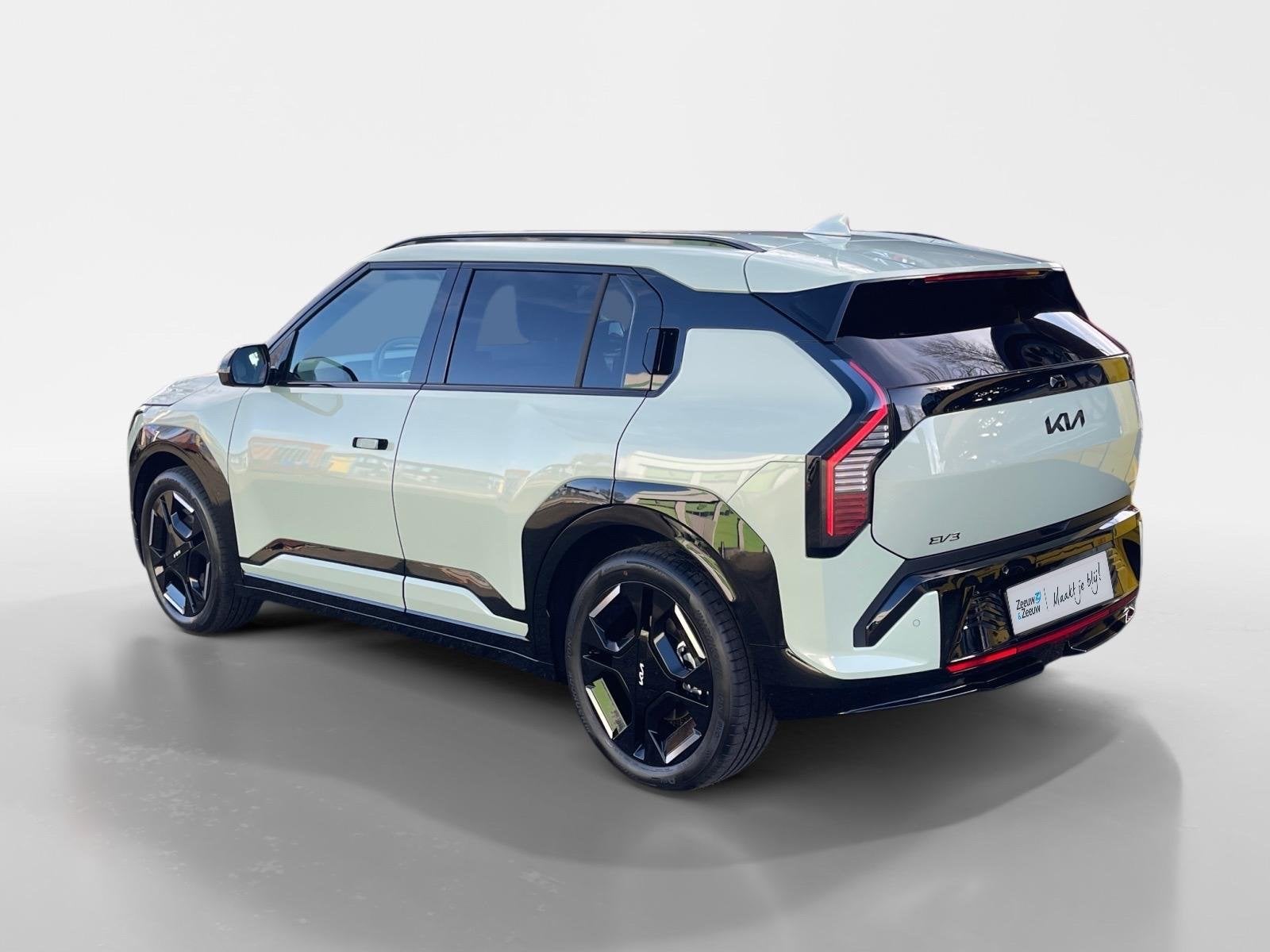 Kia EV3 GT-Line Business Edition 81.4 kWh | Demo | 563km WLT, Auto's, Kia, 510 min, Zwart, Origineel Nederlands, 204 pk