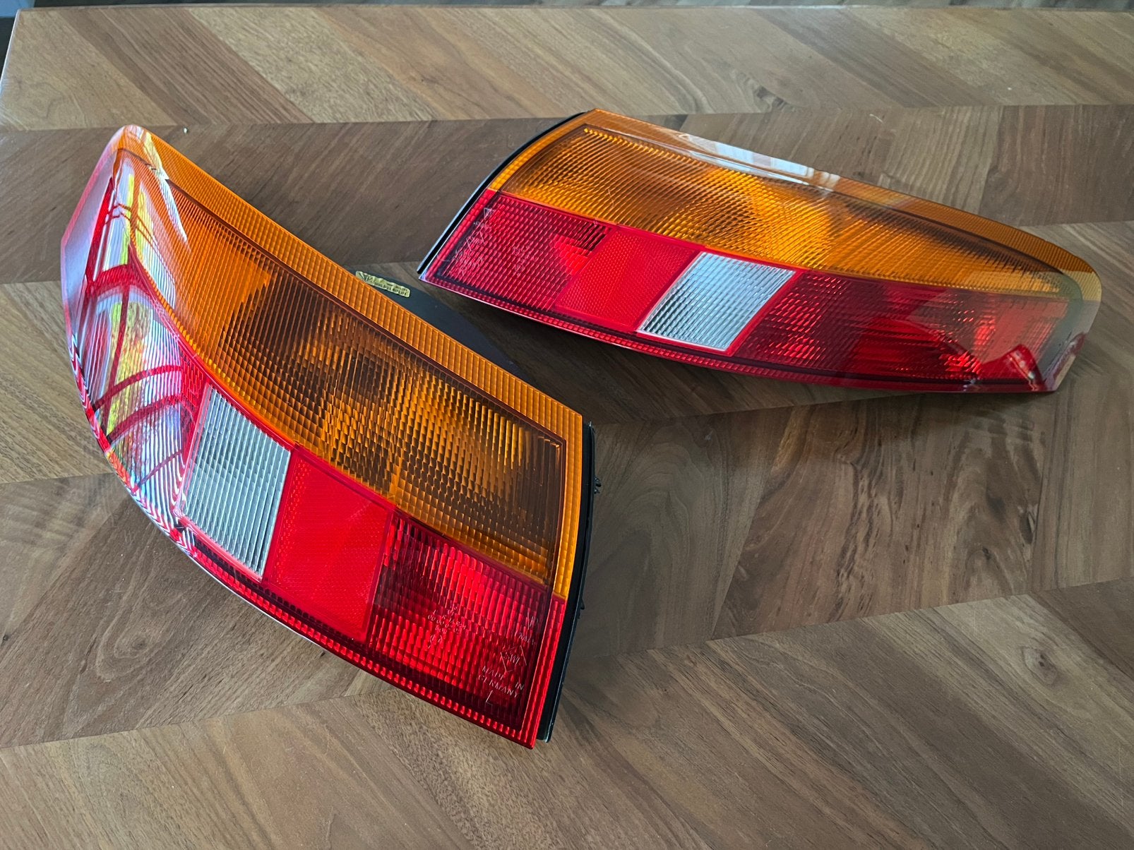 Porsche 996 achterlichten met bedrading – goede staat, Ophalen, Porsche