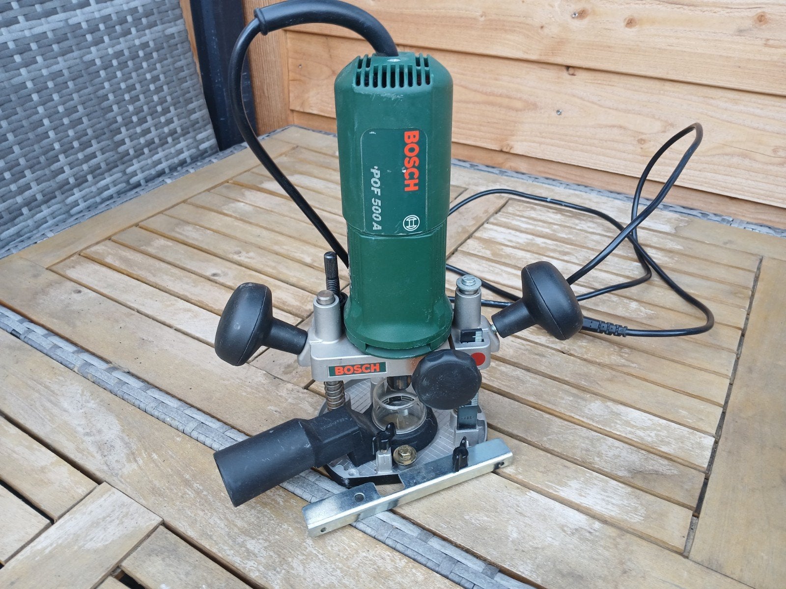 Bosch  freesmachine., Ophalen, Elektrisch, Bovenfrees