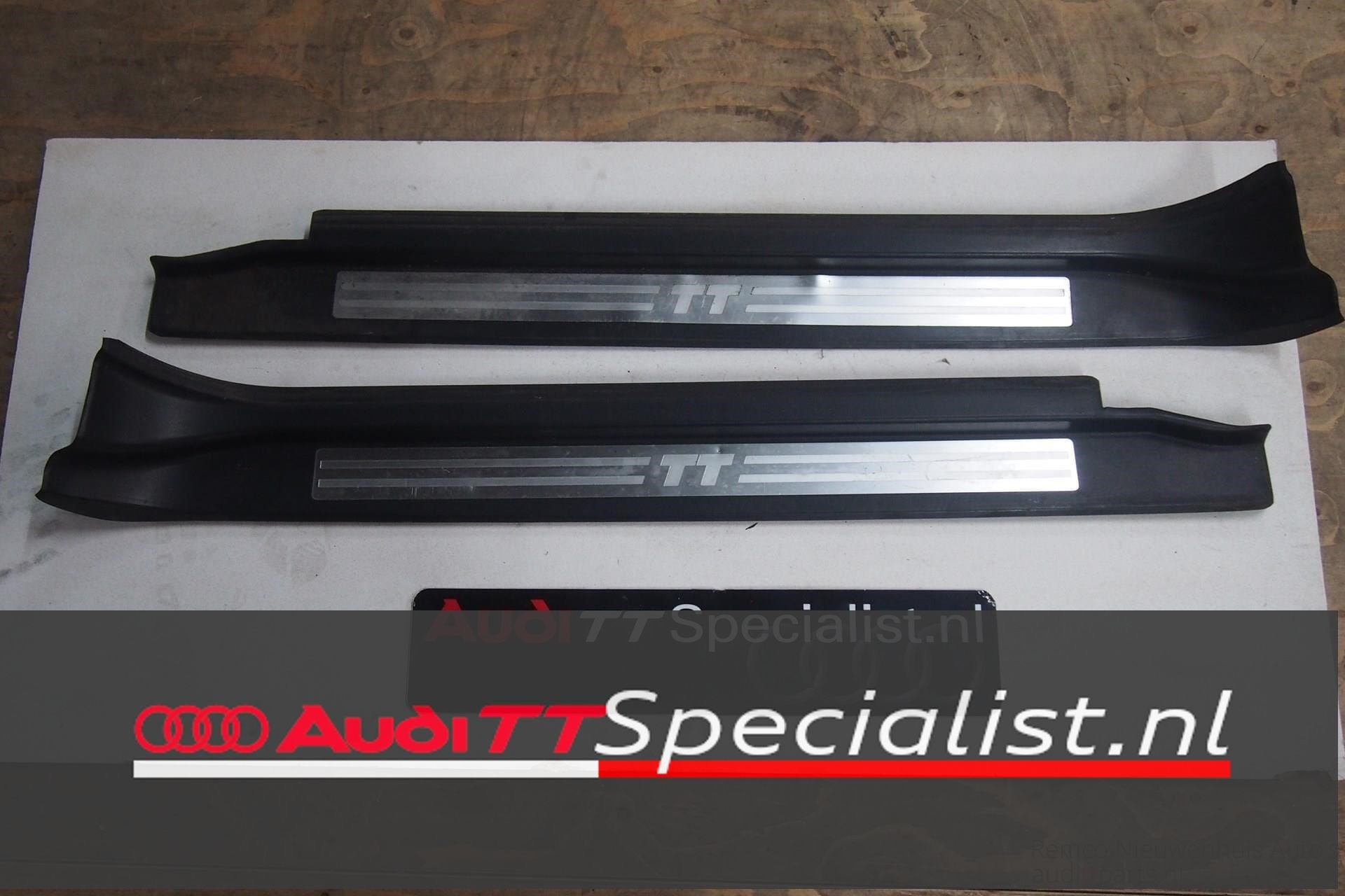 Diverse gebruikte dorpellijsten Audi TT 8N 1998-2006, Gebruikt, -, -, -