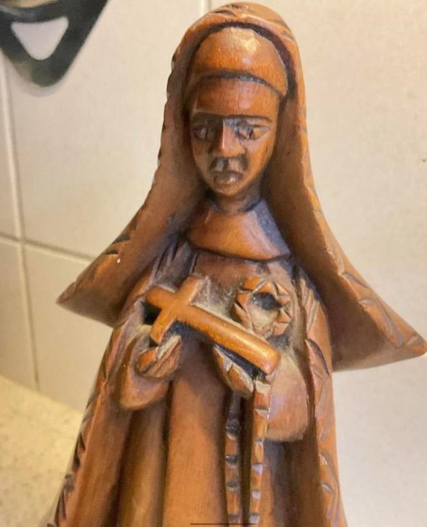 Vintage houten Theresia beeld - Handgesneden, Ophalen of Verzenden
