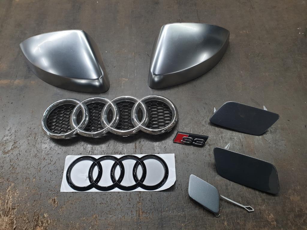 Audi S3 onderdelen: spiegelkappen, logo's, sleepoogkapjes, Auto-onderdelen, Ophalen of Verzenden
