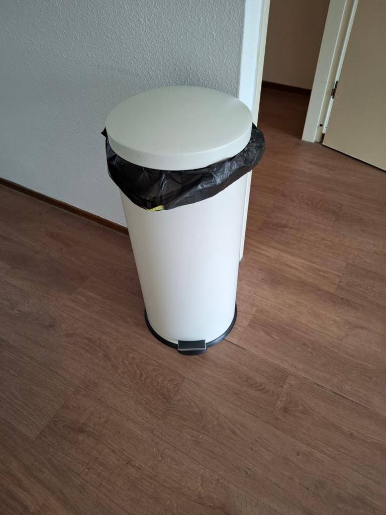 Pedaalemmer prullenbak afval bak, Ophalen, Met pedaal, 50 tot 75 cm, 40 liter of meer