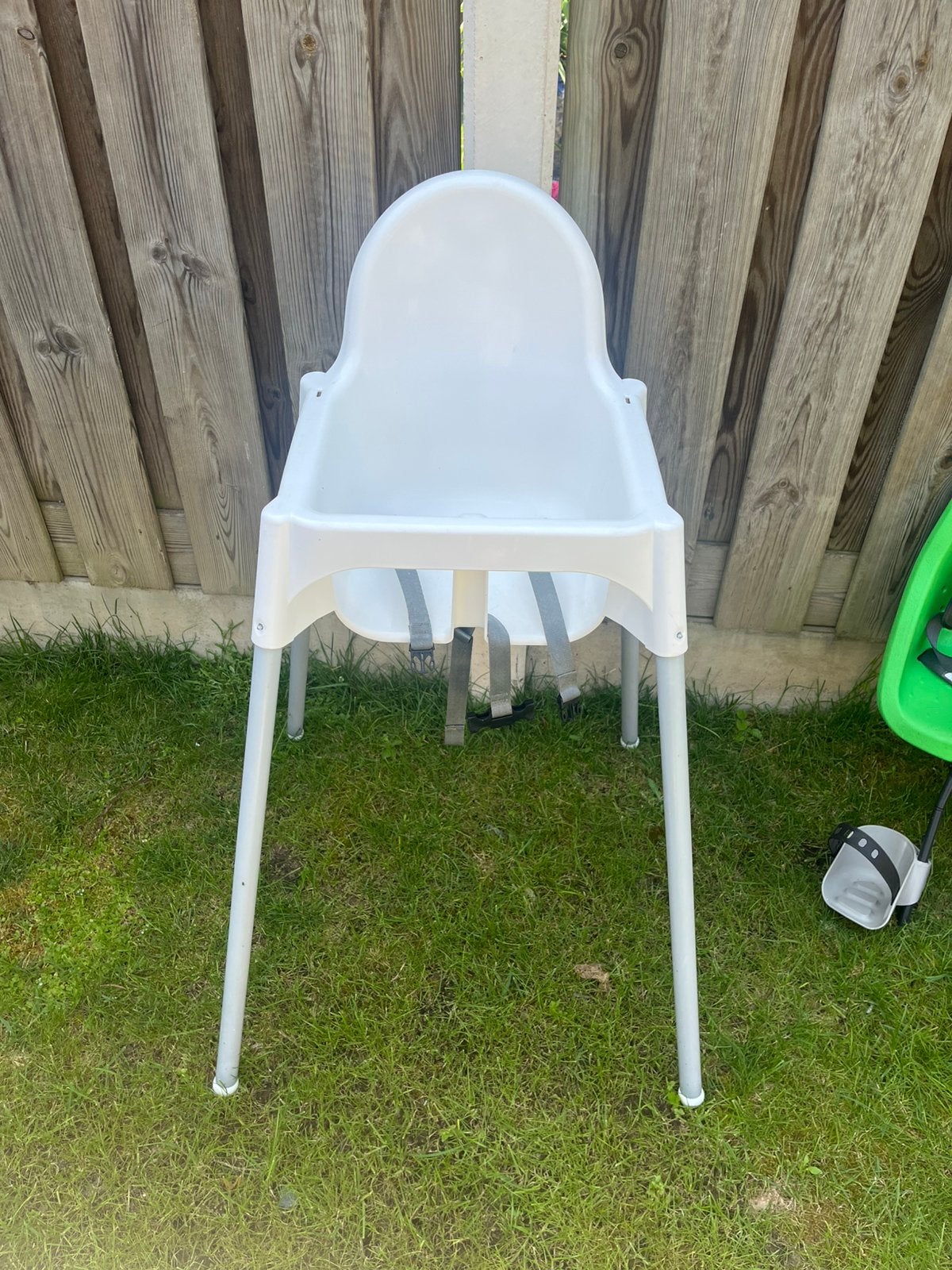 Ikea kinderstoel, Kinderen en Baby's, Kinderstoelen, Ophalen of Verzenden, Gebruikt, Overige typen, Gordel(s)