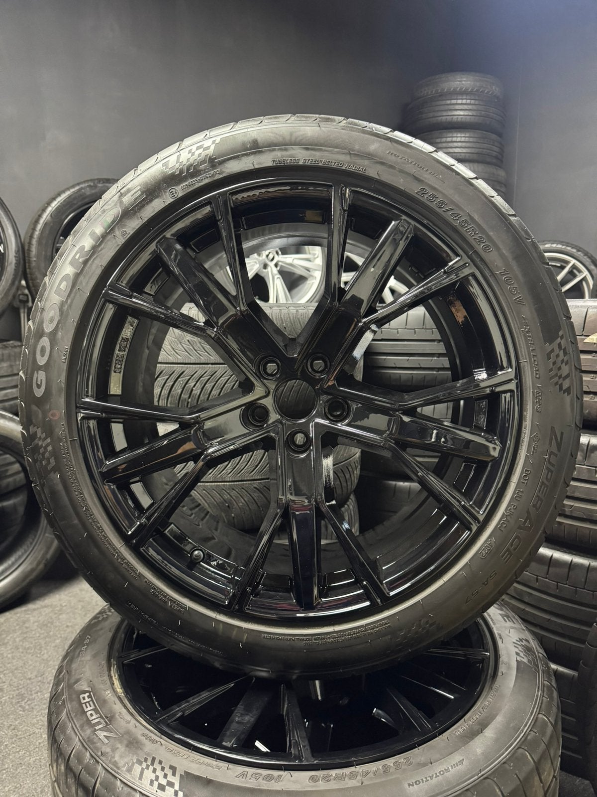 ❗️️GMP GUNNER 20 INCH AUDI Q5 SQ5 VELGEN MET ZOMERBANDEN, Audi, 255 mm, Banden en Velgen, Ophalen of Verzenden