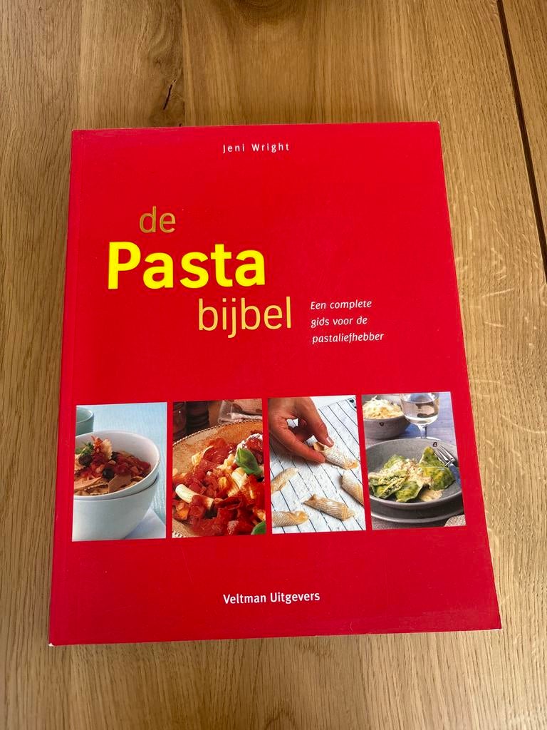 De Pasta Bijbel - Kookboek Jeni Wright, Boeken, Ophalen of Verzenden, Zo goed als nieuw, Italië, Hoofdgerechten