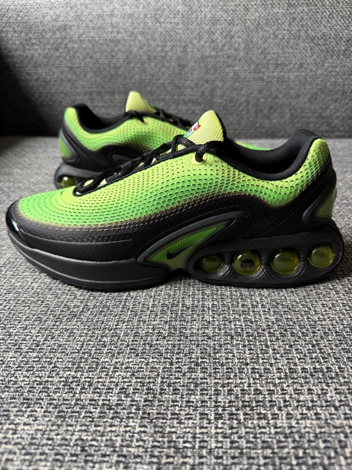 Nike Air Max DN Amsterdam - Nieuw - Maat 46, Kleding | Heren, Schoenen, Overige kleuren, Nieuw, Ophalen of Verzenden, Sneakers of Gympen