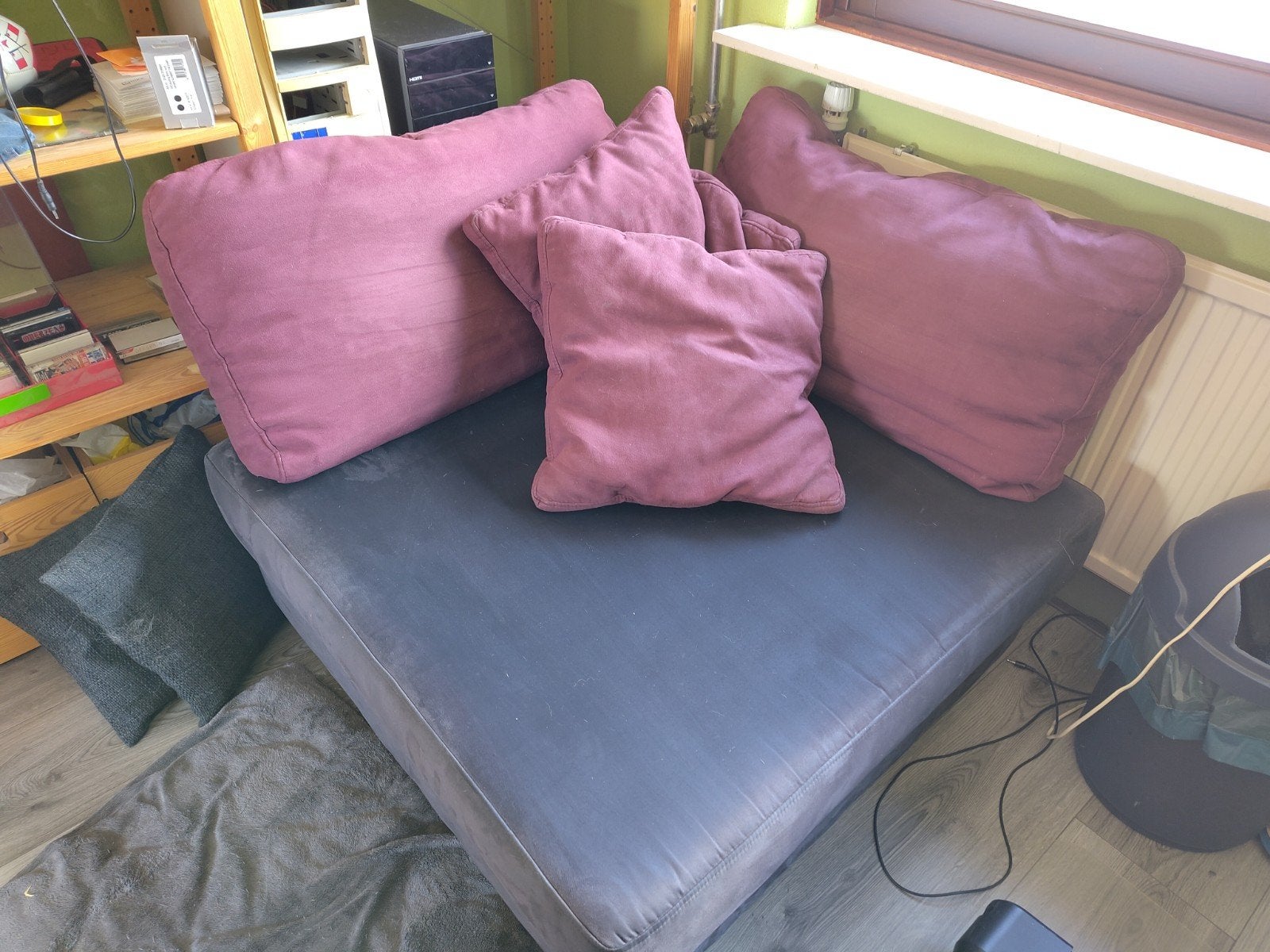 Zwarte poef/hocker/loungebank met opbergruimte 100x100 cm, Ophalen, Gebruikt, Vierkant, 100 tot 125 cm