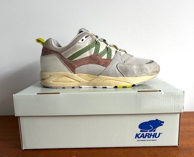 Karhu Fusion 2.0 - maat 42, Kleding | Heren, Schoenen, Overige kleuren, Ophalen of Verzenden, Sneakers of Gympen, Gedragen