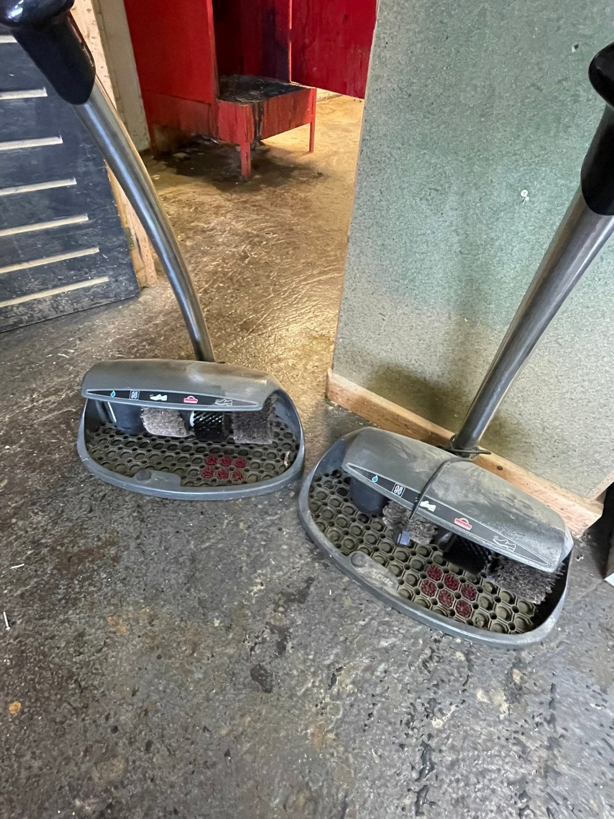 Heute schoenpoetsmachine (2x), Huis en Inrichting, Ophalen, Zo goed als nieuw