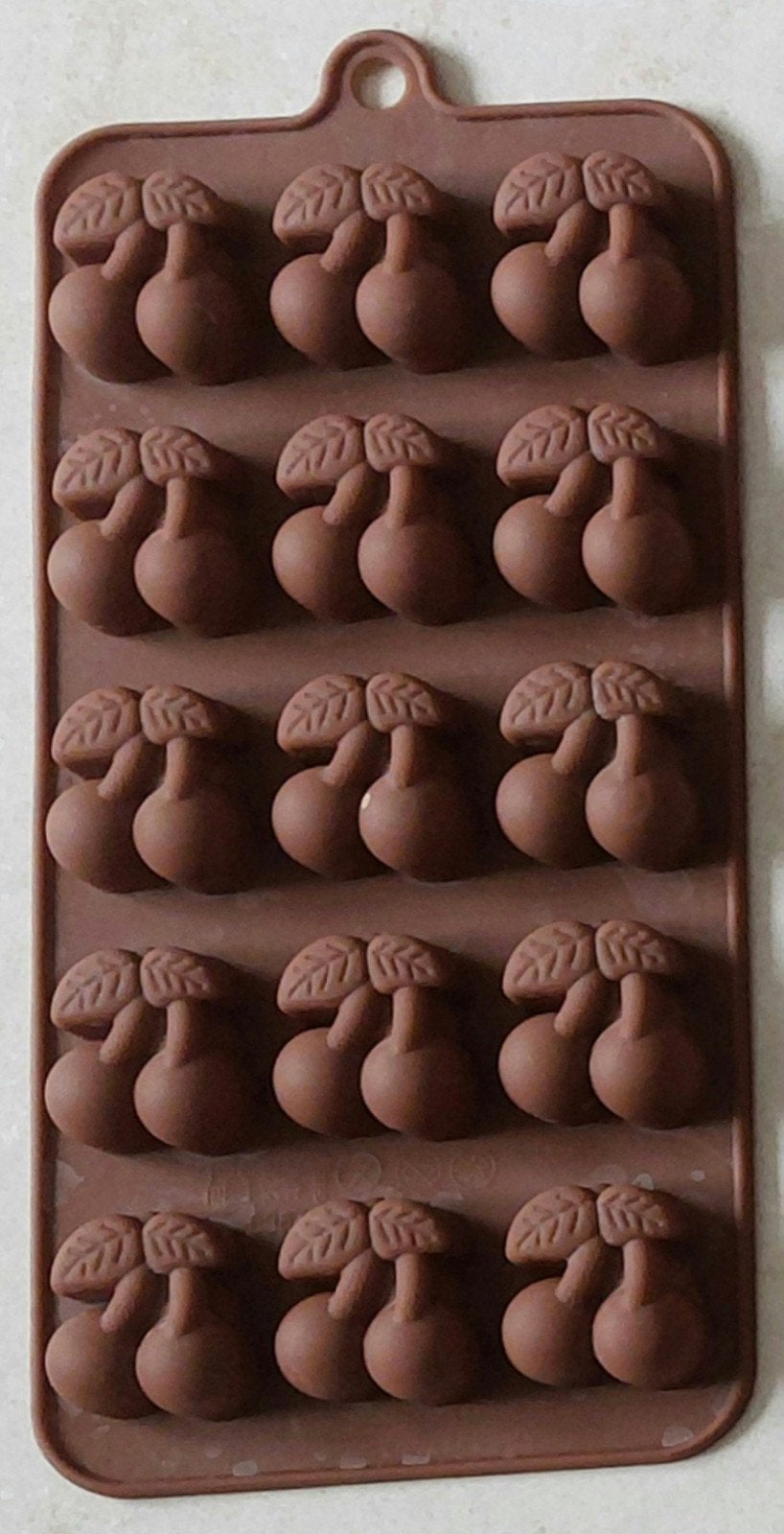 Rubber chocoladevorm/vorm voor
bonbons 4 stuks voor £20, Ophalen of Verzenden, Nieuw