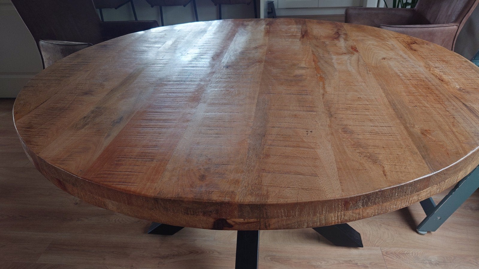 Mangohouten eettafel rond, Gebruikt, Rond, Vier personen, Ophalen