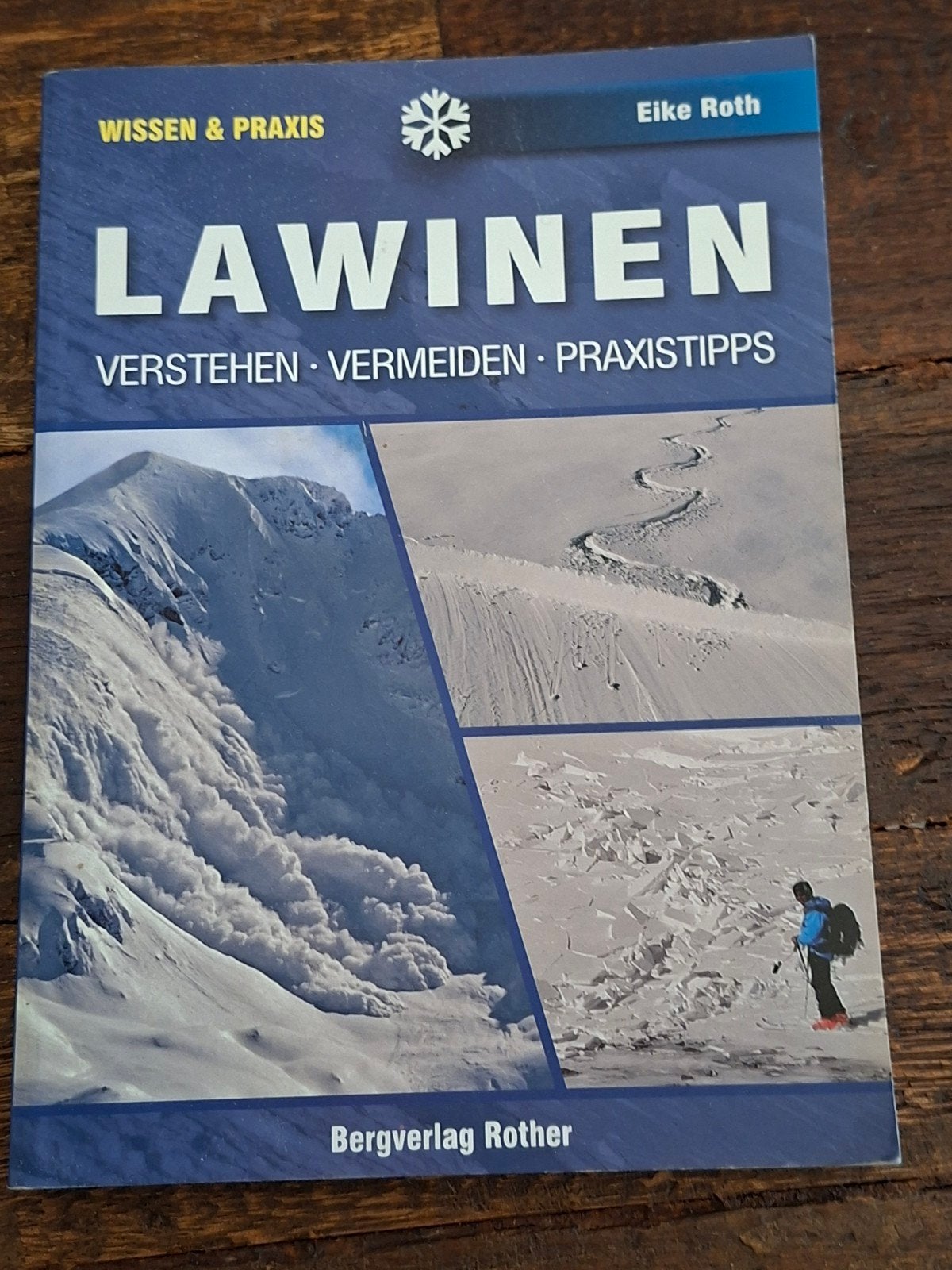 LAWINEN Bergsport boek, Boeken, Ophalen of Verzenden, 1800 tot 2000, Landkaart