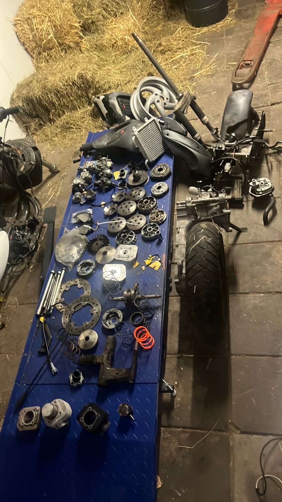 Veel piaggio en minarelli verti\horizon tekoop, Ophalen of Verzenden, Zo goed als nieuw, Blok