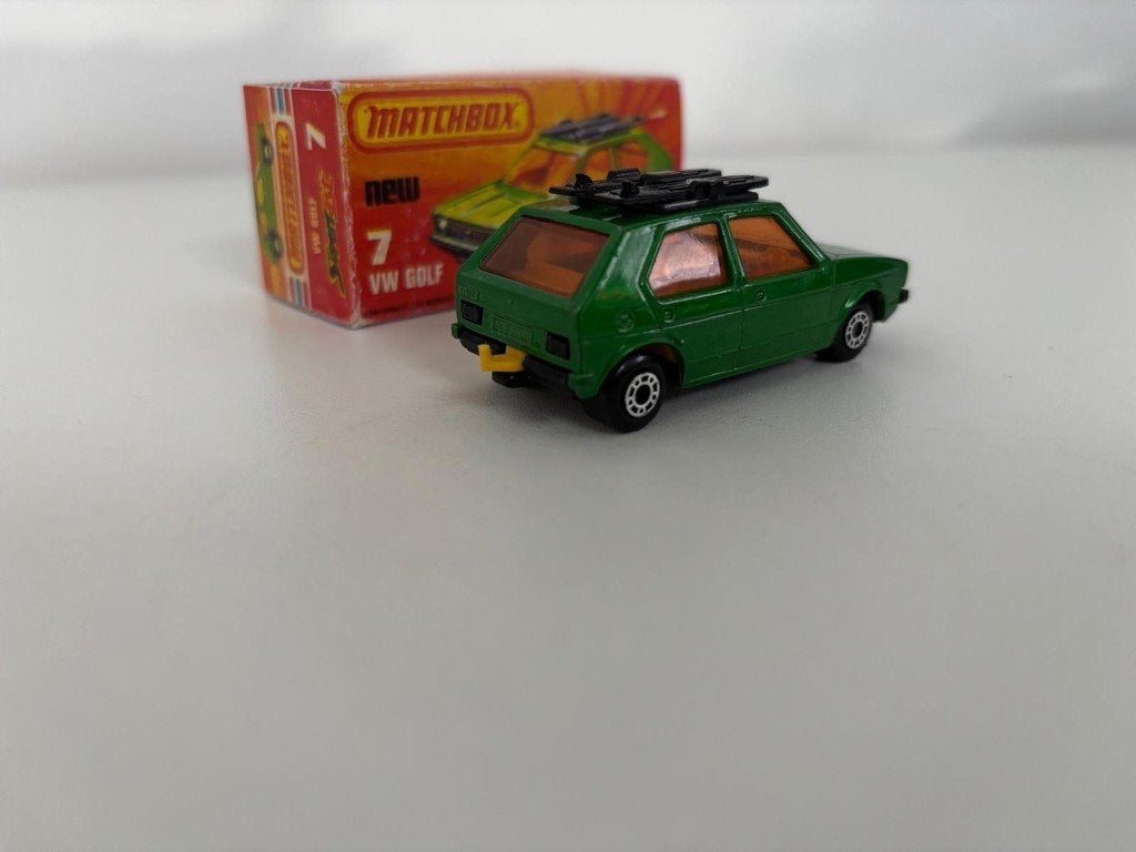 Matchbox Superfast 7 VW Golf + Reprobox, Ophalen of Verzenden, Gebruikt, Auto