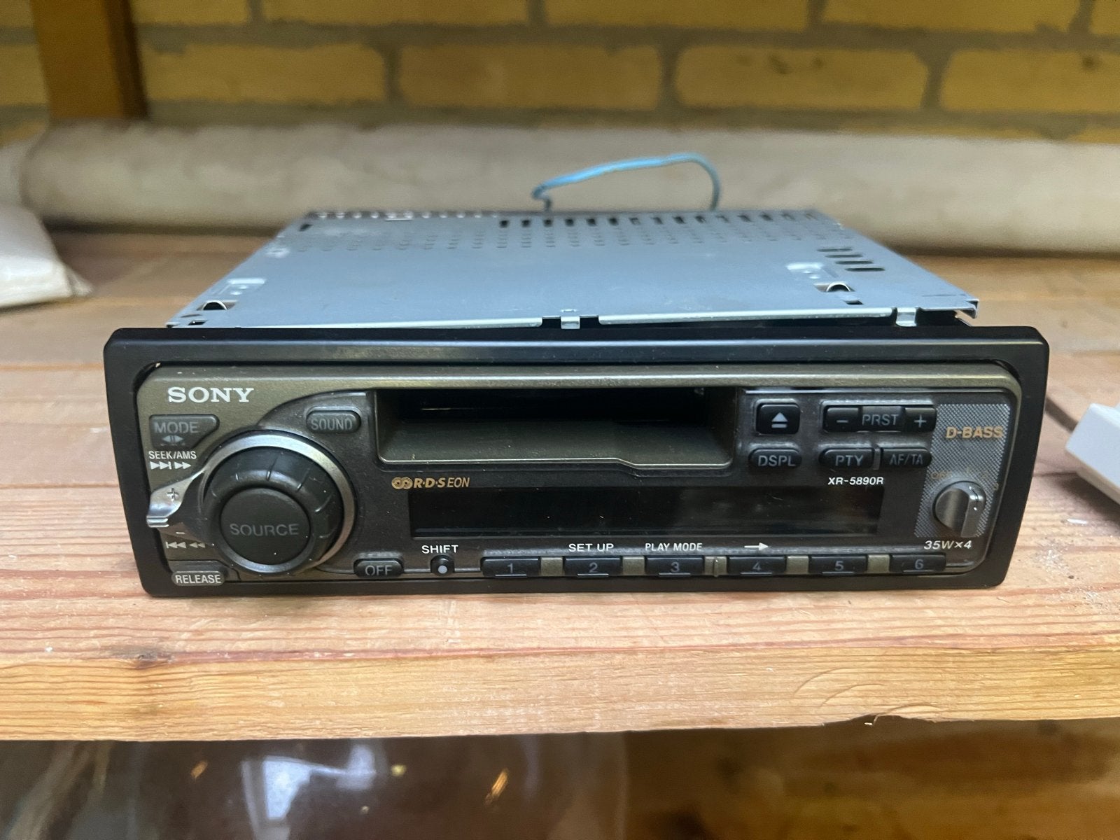 Sony XR-5890R Autoradio met CD-speler / OPHALEN 7-9, Ophalen, Gebruikt