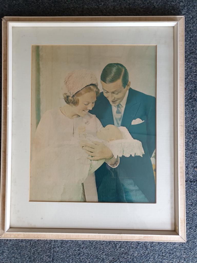 Ingelijste portret doop Koning Willem Alexander 1967, 1960 tot 1980, Gebruikt, Foto, Ophalen of Verzenden