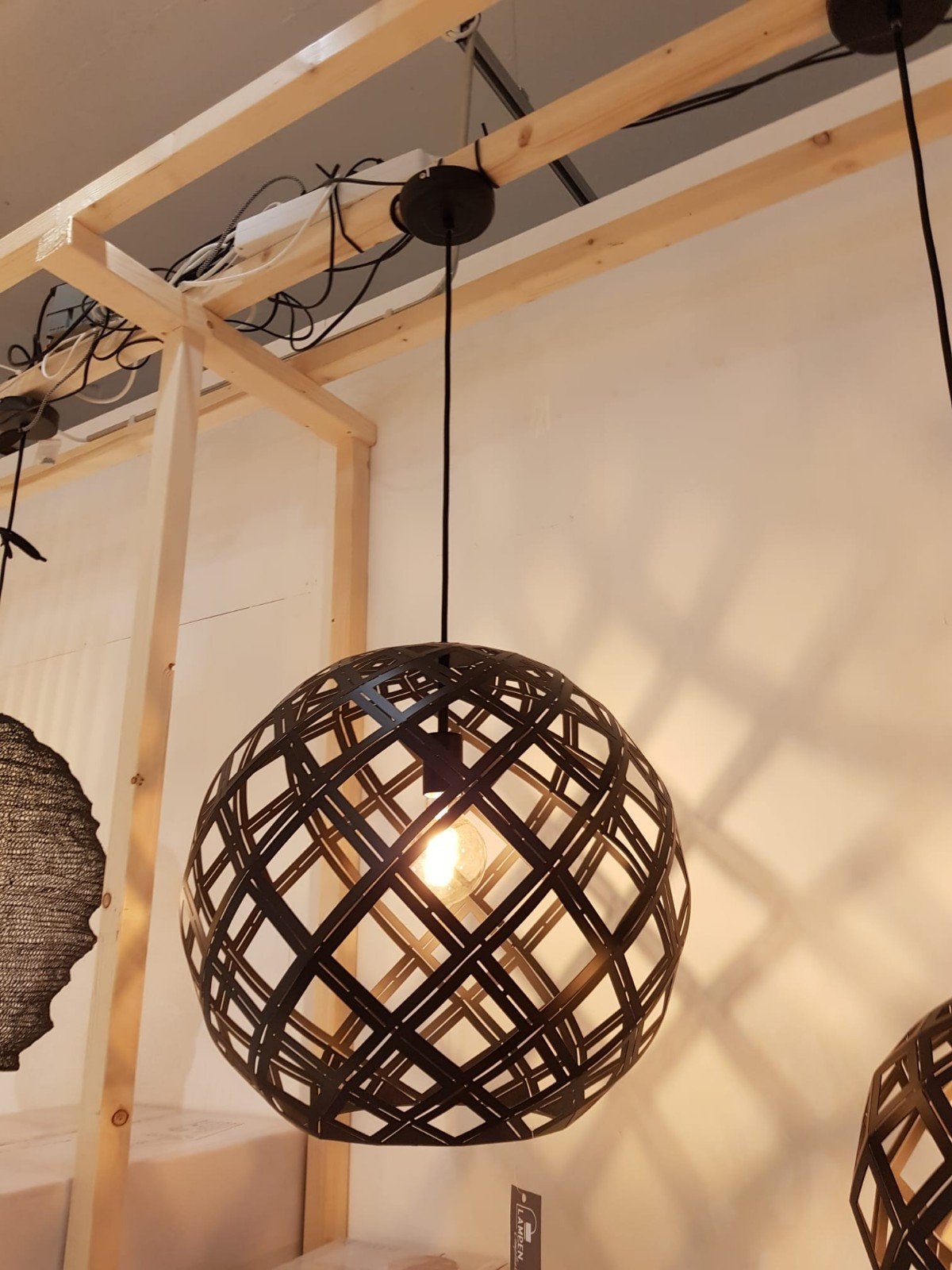 Moderne hanglamp (Loods5) met uniek metalen design, Huis en Inrichting, Ophalen, Modern, Industrieel, E27 (groot), Zo goed als nieuw