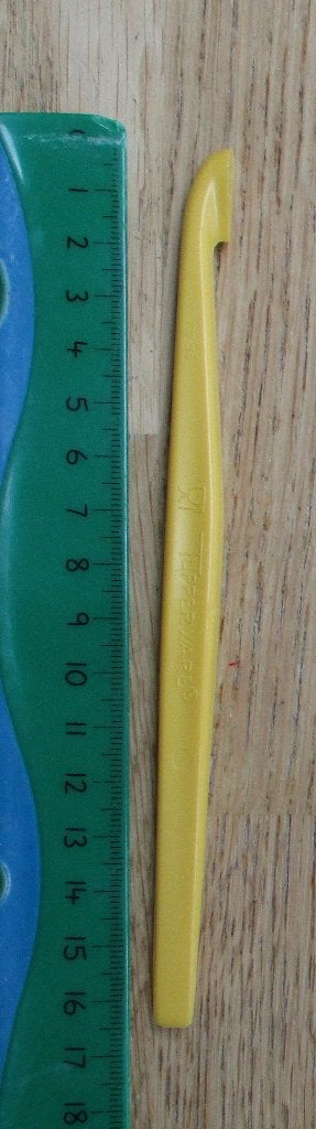 Handige Tupperware sinaasappelschiller schiller geel, Ophalen of Verzenden, Zo goed als nieuw, Kunststof