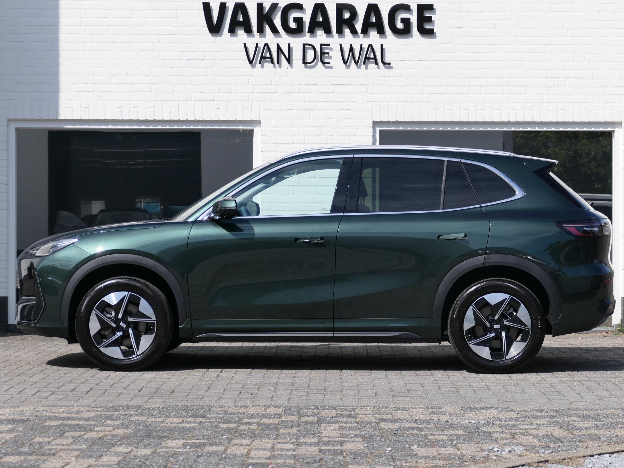GEELY E5 Pro+ 68 kWh | 475 KM WLTP | 8 jaar fabrieksgarantie, Auto's, Stof, 218 pk, Nieuw, 1841 kg