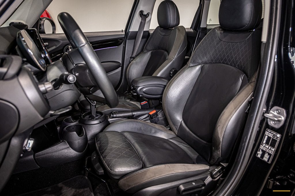 Mini Mini 1.5 Cooper Camden Plus Edition|Pano|HUD|H&K|Cam, 136 pk, Leder, Bedrijf, Nieuw