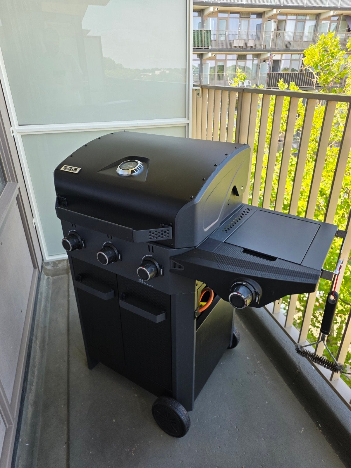 Teneker Gasbarbecue met accessoires en hoes, Ophalen, Zo goed als nieuw, Teneker