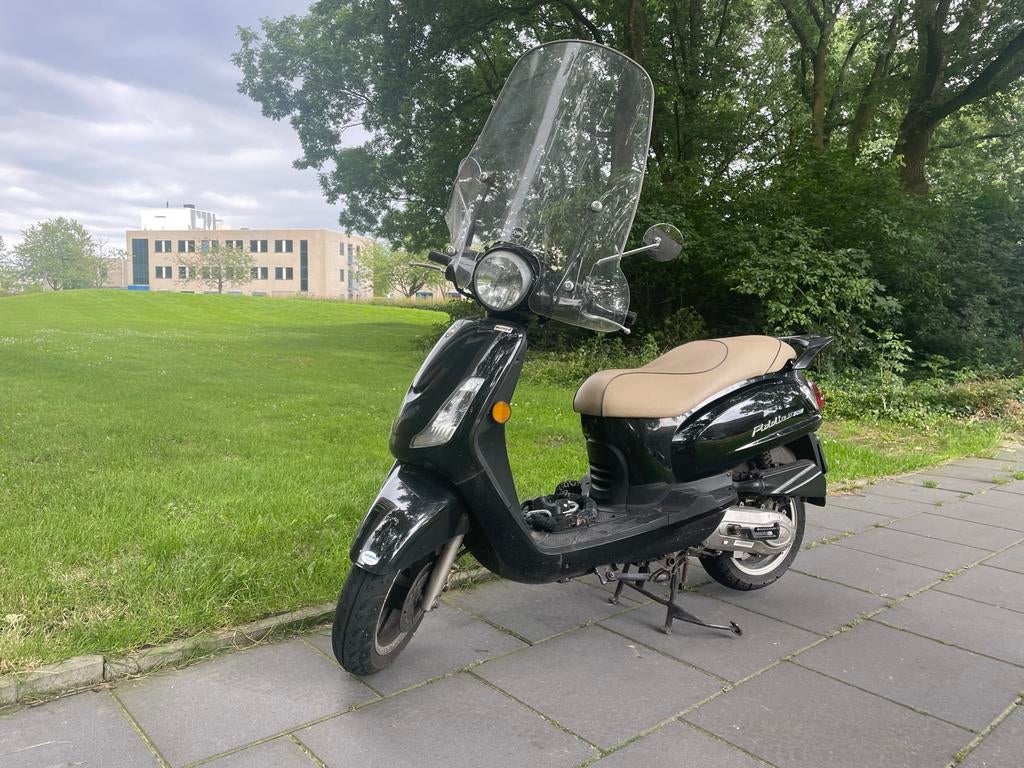 Sym Fiddle 2 - Goed onderhouden met nieuwe accu, Ophalen, Gebruikt, Maximaal 45 km/u, 49 cc