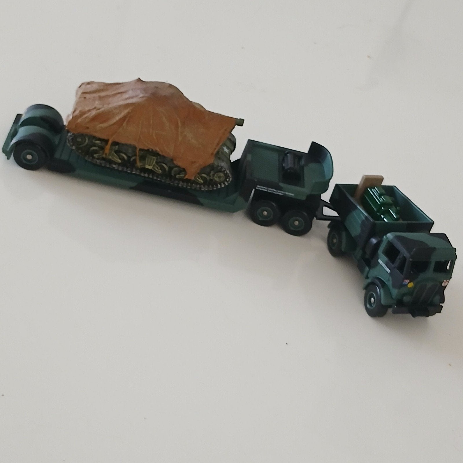 Dinky Toys Leger Voertuigen Set - Lego Dinky, Ophalen, Zo goed als nieuw